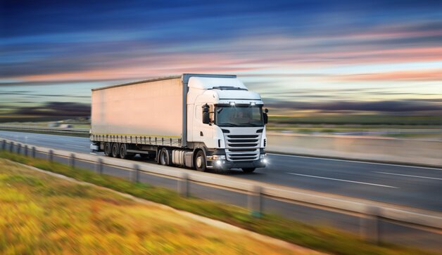 The Transportation Business: Understanding These 3 Trailer Options Can be Crucial to Make the Right Investments The Transportation Business: Understanding These 3 Trailer Options Can be Crucial to Make the Right Investments